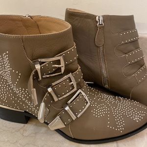 Chloe Suzanna leather studded ankle bootie